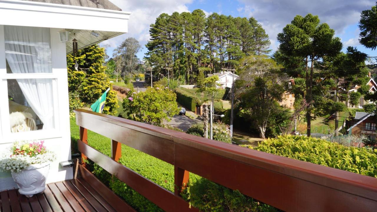 Pousada Chateau Colinas Campos do Jordao Bagian luar foto