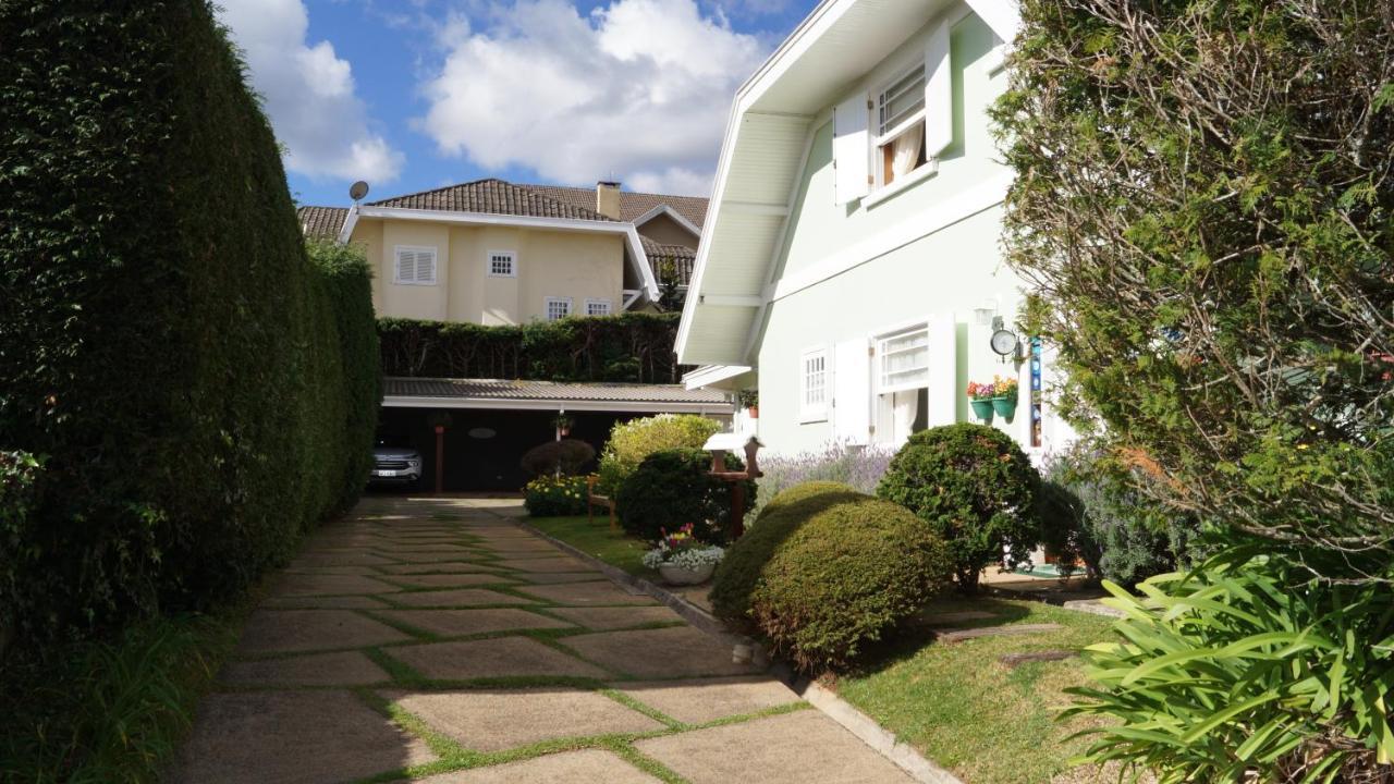 Pousada Chateau Colinas Campos do Jordao Bagian luar foto